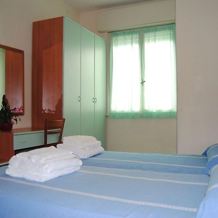 Hotel Trevi Cesenatico Ngoại thất bức ảnh
