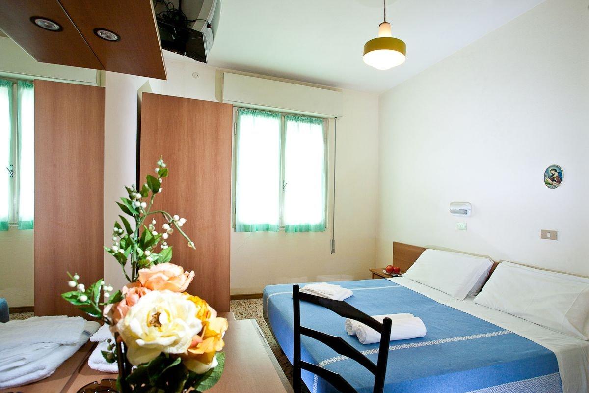 Hotel Trevi Cesenatico Ngoại thất bức ảnh