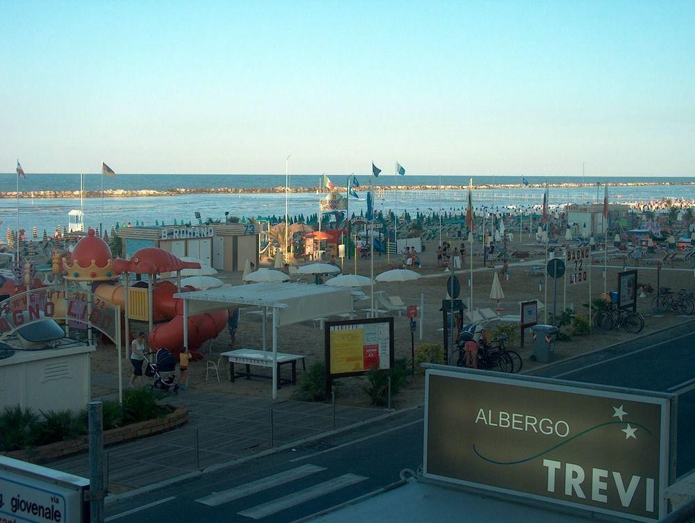Hotel Trevi Cesenatico Ngoại thất bức ảnh