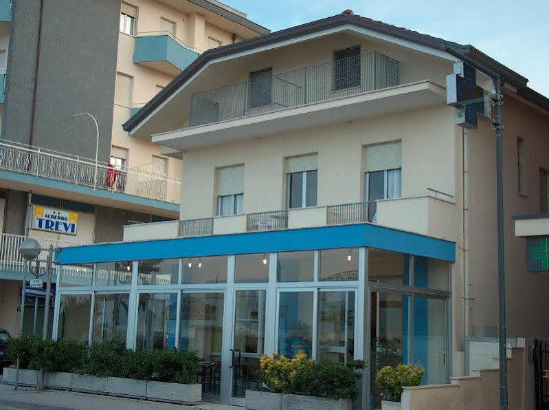 Hotel Trevi Cesenatico Ngoại thất bức ảnh
