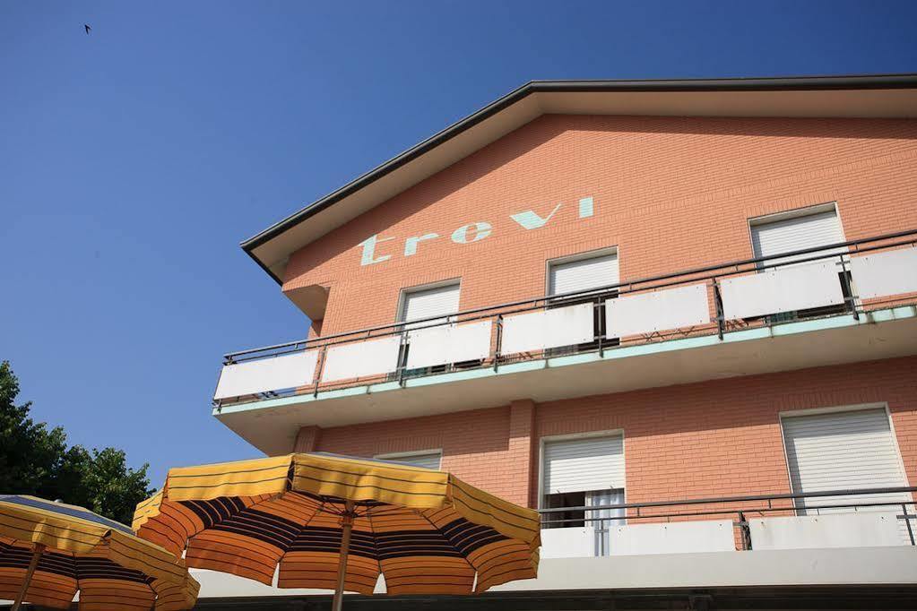Hotel Trevi Cesenatico Ngoại thất bức ảnh